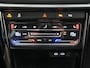 Volkswagen T-Roc 1.5 TSI R-Line Automaat - ACC - Navigatie - Stoelverwarming - Camera - Park Assist - LED