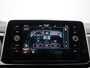 Volkswagen T-Roc 1.5 TSI R-Line Automaat - ACC - Navigatie - Stoelverwarming - Camera - Park Assist - LED