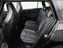 Volkswagen Golf Variant 1.5eTSI/130PK R-Line DSG · Panoramadak · Camera + Parkeersensoren · Apple/Android
