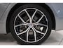 BMW 5-Serie Touring 530e Business Edition Plus | M-Sport | Panoramadak | Camera | 19"Lichtmetaal | Facelift |