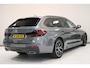BMW 5-Serie Touring 530e Business Edition Plus | M-Sport | Panoramadak | Camera | 19"Lichtmetaal | Facelift |