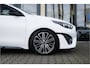 Kia ProCeed 1.5 T-GDi Aut. 160PK | GT PlusLine | Panoramadak | Navigatie incl. Apple CarPlay | Achteruitrijcamera | Stoel & Stuurwielverwarming | 18" LM Velgen |