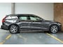 Volvo V60 B4 Core | Blond Lederen bekleding | Adaptive Cruise Control | Google Infotainment | Parkeersensoren voor + achter | Dealeronderhouden | Climate Control |