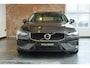 Volvo V60 B4 Core | Blond Lederen bekleding | Adaptive Cruise Control | Google Infotainment | Parkeersensoren voor + achter | Dealeronderhouden | Climate Control |