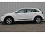 Kia Niro Hybrid 1.6 GDi DynamicLine | Incl. 12 maanden garantie | Apple Carplay/Android Auto | Adaptieve cruise control | Parkeersensoren achter | Achteruitrijcamera | Trekhaak | Climate control