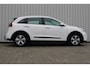 Kia Niro Hybrid 1.6 GDi DynamicLine | Incl. 12 maanden garantie | Apple Carplay/Android Auto | Adaptieve cruise control | Parkeersensoren achter | Achteruitrijcamera | Trekhaak | Climate control