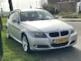 BMW 3-Serie Touring 320d Luxury Line rijdt perfect * automaat