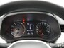 Renault Clio TCe 90 Evolution - RIJKLAARPRIJS - All Seasonbanden - Cruise Control - Lichtmetalen velgen - Navigatie
