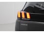 Peugeot 5008 7 pers. 1.2 PureTech Allure Pack Business | Dodehoek detectie | Navigatie | Stoelverwarming | Keyless | Apple Carplay / Android Auto | Cruise Control | Clima | Parkeersensoren voor/achter | Camera | 18 inch