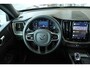 Volvo XC60 T6 Plug-in hybrid AWD Plus Black Edition | Panoramadak | 360° Parkeercamera | Parkeersensoren voor + achter | Harman Kardon Premium Audio | BLIS | Adaptive Cruise Control | Google Infotainment | Parkeerverwarming |