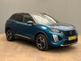 Peugeot 2008 1.2 Hybrid 136 GT Camera | Digitaal Dashboard | Cruise | Climate | 17" Lichtmetaal | Keyless | Leder/Stof | Achteruitrijcamera | Airco (automatisch) | Apple Carplay/Android Auto|telefoonintegratie premium