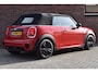 MINI Cooper Mini Cabrio 1.5 Chili Serious Business '16 LED Navi Clima Cruise Inruil mogelijk