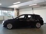 Opel Astra 1.2 Business Edition 5drs, Navigatie, Achteruitrijcamera, Stoel verwarming, Clima controle, Cruise controle, Sportstoelen, Elek ramen V/A,  Xenon verlichting, Lm velgen 17''Nederlandse auto, 130pk!! Bovag afleverpakket 695,-
