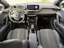 Peugeot 208 1.2T 100pk Hybrid Automaat GT | Climate control | Navigatie | 17 Inch velgen | Camera | Parkeersensoren voor + achter