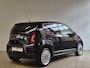 Volkswagen Up! 1.0 high up! BlueMotion / 5-Deurs / Cruisecontrol / Stoelverwarming / Parkeersensoren