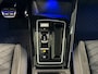 Volkswagen Golf Variant 1.5 150pk eTSI R-Line Edition Verwarmbare voorstoelen | Achteruitrijcamera | Stuurwielverwarming