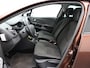 Renault Clio Estate TCe 90pk Expression | Trekhaak |  Dealer onderhouden | Cruise control | Navigatie |  Airco | Bluetooth |