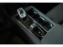 Volvo XC90 T8 Plug-in hybrid AWD Ultra Dark | Panoramadak | Verwarmbare voorstoelen, stuurwiel en achterbank | Head-up display | 360 graden camera | Premium audio by Harman Kardon | Keyless | 21 inch Lichtmetalen velgen
