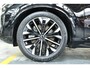 Volvo XC90 T8 Plug-in hybrid AWD Ultra Dark | Panoramadak | Verwarmbare voorstoelen, stuurwiel en achterbank | Head-up display | 360 graden camera | Premium audio by Harman Kardon | Keyless | 21 inch Lichtmetalen velgen
