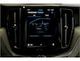 Volvo XC60 2.0 T6 AWD Recharge Long Range 293kW/399pk Aut8 Ultimate Bright LUCHTVERING + BOWERS&WILKINS + EL.TREKHAAK + PANORAMADAK + PILOT ASSIST + ADAPT.CRUISE + LANE ASSIST + STOEL&STUURVERWARMING + CAMERA + HEAD-UP + PD-GLASS + PARKSENSOREN + 20" LM-VELGEN!