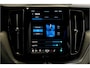 Volvo XC60 2.0 T6 AWD Recharge Long Range 293kW/399pk Aut8 Ultimate Bright LUCHTVERING + BOWERS&WILKINS + EL.TREKHAAK + PANORAMADAK + PILOT ASSIST + ADAPT.CRUISE + LANE ASSIST + STOEL&STUURVERWARMING + CAMERA + HEAD-UP + PD-GLASS + PARKSENSOREN + 20" LM-VELGEN!