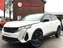 Peugeot 3008 *** 130 Pk *** GT *** Automaat *** KBZ-67-D Black Pack * Open Schuifdak * Stoelverwarming * Keyless Entry & Start * Parkeer Camera voor- en achterzijde * Elektrisch bedienbare Achterklep * L.M. Velgen * Alcantara Interieur * Vingerhoets; Vierde Generatie Eersteklas Service. Al meer dan 100 jaar een begrip in de Brabantse Kempen.