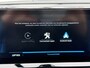 Peugeot 3008 *** 130 Pk *** GT *** Automaat *** KBZ-67-D Black Pack * Open Schuifdak * Stoelverwarming * Keyless Entry & Start * Parkeer Camera voor- en achterzijde * Elektrisch bedienbare Achterklep * L.M. Velgen * Alcantara Interieur * Vingerhoets; Vierde Generatie Eersteklas Service. Al meer dan 100 jaar een begrip in de Brabantse Kempen.