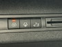 Peugeot 3008 *** 130 Pk *** GT *** Automaat *** KBZ-67-D Black Pack * Open Schuifdak * Stoelverwarming * Keyless Entry & Start * Parkeer Camera voor- en achterzijde * Elektrisch bedienbare Achterklep * L.M. Velgen * Alcantara Interieur * Vingerhoets; Vierde Generatie Eersteklas Service. Al meer dan 100 jaar een begrip in de Brabantse Kempen.