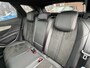 Peugeot 3008 *** 130 Pk *** GT *** Automaat *** KBZ-67-D Black Pack * Open Schuifdak * Stoelverwarming * Keyless Entry & Start * Parkeer Camera voor- en achterzijde * Elektrisch bedienbare Achterklep * L.M. Velgen * Alcantara Interieur * Vingerhoets; Vierde Generatie Eersteklas Service. Al meer dan 100 jaar een begrip in de Brabantse Kempen.