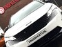 Peugeot 3008 *** 130 Pk *** GT *** Automaat *** KBZ-67-D Black Pack * Open Schuifdak * Stoelverwarming * Keyless Entry & Start * Parkeer Camera voor- en achterzijde * Elektrisch bedienbare Achterklep * L.M. Velgen * Alcantara Interieur * Vingerhoets; Vierde Generatie Eersteklas Service. Al meer dan 100 jaar een begrip in de Brabantse Kempen.