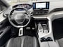 Peugeot 3008 *** 130 Pk *** GT *** Automaat *** KBZ-67-D Black Pack * Open Schuifdak * Stoelverwarming * Keyless Entry & Start * Parkeer Camera voor- en achterzijde * Elektrisch bedienbare Achterklep * L.M. Velgen * Alcantara Interieur * Vingerhoets; Vierde Generatie Eersteklas Service. Al meer dan 100 jaar een begrip in de Brabantse Kempen.