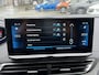 Peugeot 3008 *** 130 Pk *** GT *** Automaat *** KBZ-67-D Black Pack * Open Schuifdak * Stoelverwarming * Keyless Entry & Start * Parkeer Camera voor- en achterzijde * Elektrisch bedienbare Achterklep * L.M. Velgen * Alcantara Interieur * Vingerhoets; Vierde Generatie Eersteklas Service. Al meer dan 100 jaar een begrip in de Brabantse Kempen.