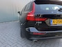 Volvo V60 BWJ 2021 2.0 B4 200 PK Business Pro AUTOMAAT | FULL LED | ELEKTR. ACHTERKLEP | CARPLAY + ANDROID | ADAPTIVE CRUISE | NAVI | CLIMA | LMV | PDC