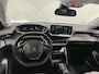 Peugeot 208 1.2 PureTech 100pk Automaat Allure Pack Peugeot 208 1.2 PureTech 100pk Aut. Allure Pack Navigatie Apple Carplay/Android Auto Camera Parkeersensor achter Cruise Control Virtual Cockpit Climate Control Getinte ramen