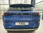 Volkswagen T-Roc 1.5 eTsi Life First Edition 116 PK Automaat | LED Koplampen | Camera | Apple Carplay | 17" Lichtmetalen velgen | Ruiten getint | Android Auto | Stoelverwarming | Adaptive cruise control | Climate control | Stuurverwarming |