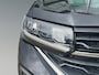 Volkswagen T-Cross 1.0 95pk TSI Life Edition Achteruitrijcamera | Verwarmbare voorstoelen | Parkeersensoren voor en achter