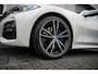 BMW 3-Serie 330i 259 pk High Executive Edition M-Sportpakket / NL-Auto/ Schuif-Dak/ Leder/ Sport-Stoelen/ Stoel.Verw/ Head-Up/ Led-Koplamp/ 19'' LMV