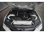 BMW 3-Serie 330i 259 pk High Executive Edition M-Sportpakket / NL-Auto/ Schuif-Dak/ Leder/ Sport-Stoelen/ Stoel.Verw/ Head-Up/ Led-Koplamp/ 19'' LMV