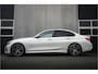 BMW 3-Serie 330i 259 pk High Executive Edition M-Sportpakket / NL-Auto/ Schuif-Dak/ Leder/ Sport-Stoelen/ Stoel.Verw/ Head-Up/ Led-Koplamp/ 19'' LMV