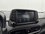 Hyundai Kona 1.0T Essence / Winter en zomerbanden op velg / Trekhaak (1200kg) / Apple CarPlay/Android Auto / Airco /