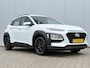 Hyundai Kona 1.0T Essence / Winter en zomerbanden op velg / Trekhaak (1200kg) / Apple CarPlay/Android Auto / Airco /