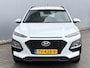 Hyundai Kona 1.0T Essence / Winter en zomerbanden op velg / Trekhaak (1200kg) / Apple CarPlay/Android Auto / Airco /