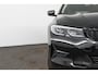 BMW 3-Serie Touring 330e High Executive | Automaat | Harman & Kardon | HUD | 1/2 Leder | PDC | Camera | Keyless
