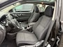 Nissan Qashqai 1.2 N-Connecta, Pano, 360 camera, Trekhaak, Navigatie, Climate control