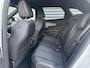 Peugeot 3008 GT Pack Business 1.6 PHEV HYbrid 225pk EAT8 | BLACK PACK | TREKHAAK | NIGHTVISION | FOCAL HIFI | MASSAGE | STOELVERW. | NAVI | DODEHOEKBEW. | CAMERA
