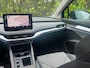 Skoda Enyaq iV BUSINESS PANORAMADAK CARPLAY ORIGINEEL NEDERLANDS NAP