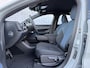 Volvo EX30 Single Motor Extended Range 69 kWh Core | Stoel-/Stuurverwarming | 19" Velgen | Warmtepomp | Adaptieve Cruise Control | BLIS |