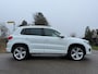 Volkswagen Tiguan 2.0 TSI R-Line 4Motion Automaat | Panoramadak | 19" Velgen | Velours | Navi | Clima | PDC | Cruise | LED |