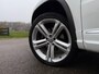 Volkswagen Tiguan 2.0 TSI R-Line 4Motion Automaat | Panoramadak | 19" Velgen | Velours | Navi | Clima | PDC | Cruise | LED |
