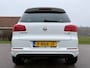 Volkswagen Tiguan 2.0 TSI R-Line 4Motion Automaat | Panoramadak | 19" Velgen | Velours | Navi | Clima | PDC | Cruise | LED |